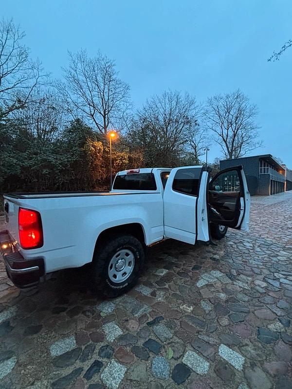 Gebraucht Chevrolet Colorado 204 PS (150 kW) 2016 Weiß Abholung