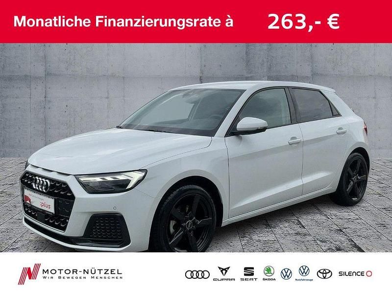 Weiß Gebraucht 2024 Audi A1 Sportback Advanced Kleinwagen | 24.460 € (Fairer Preis) - Bild 1/4