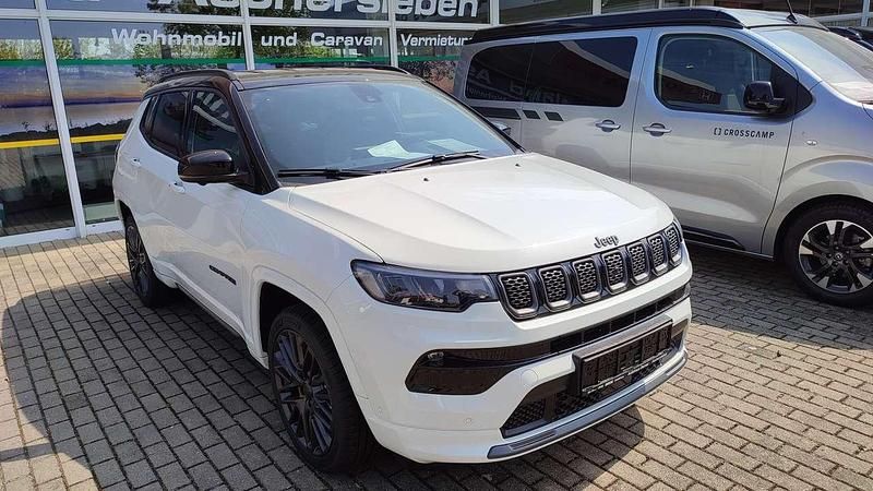 Gebraucht Jeep Compass 150 PS (110 kW) 2022 Weiß SUV