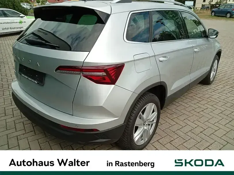 Gebraucht Skoda Karoq Selection 150 PS (110 kW) 2025 Silber SUV