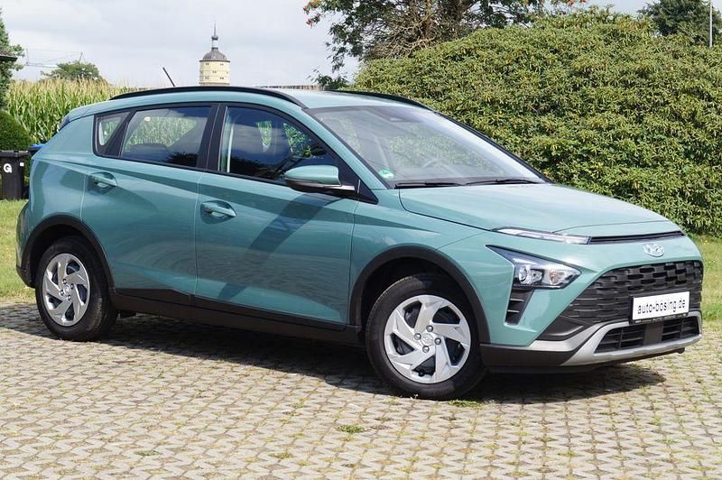 Gebraucht Hyundai Bayon 84 PS (61 kW) 2024 Grün SUV