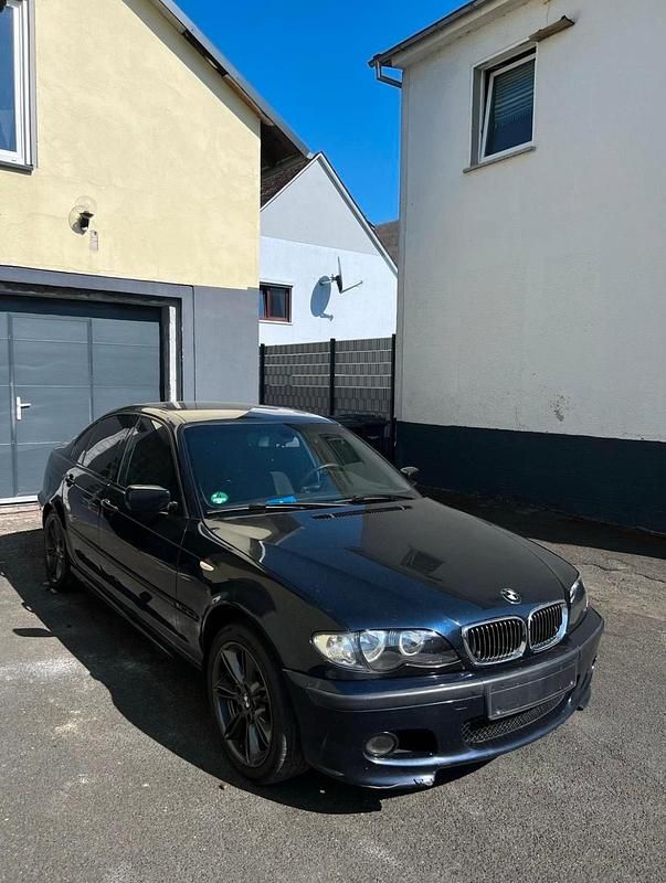 Gebraucht 2004 BMW 320 M Sport Limousine | 3.250 € - Bild 1/4