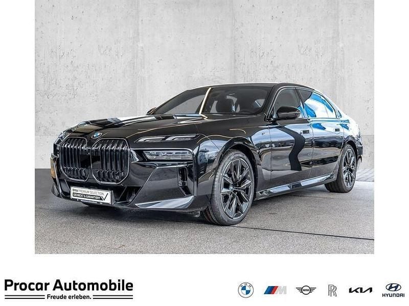 Gebraucht BMW 740 M Sport 286 PS (210 kW) 2025 Limousine