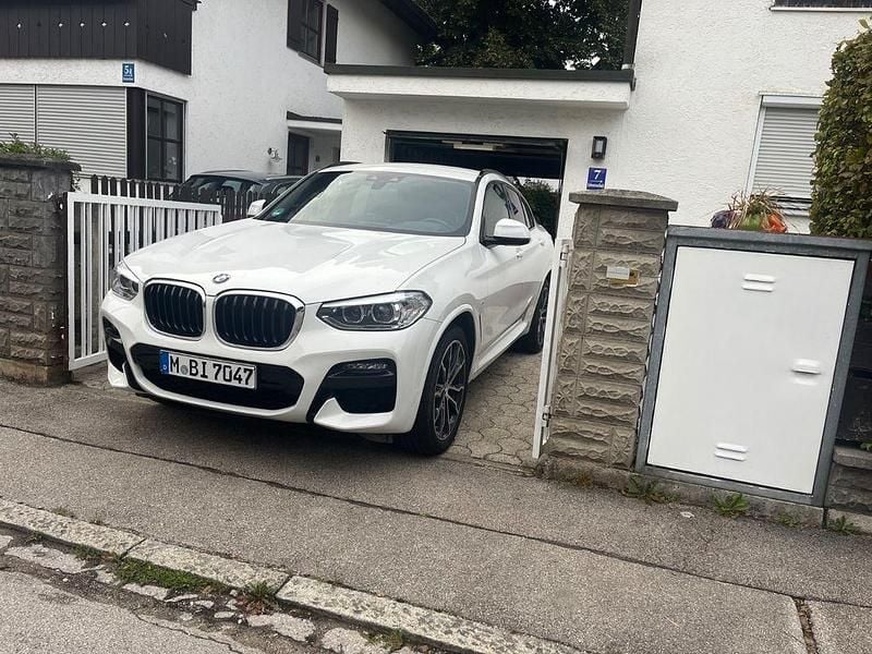 Weiß Gebraucht 2021 BMW X4 M Sport SUV | 42.490 € (Fairer Preis) - Bild 1/4