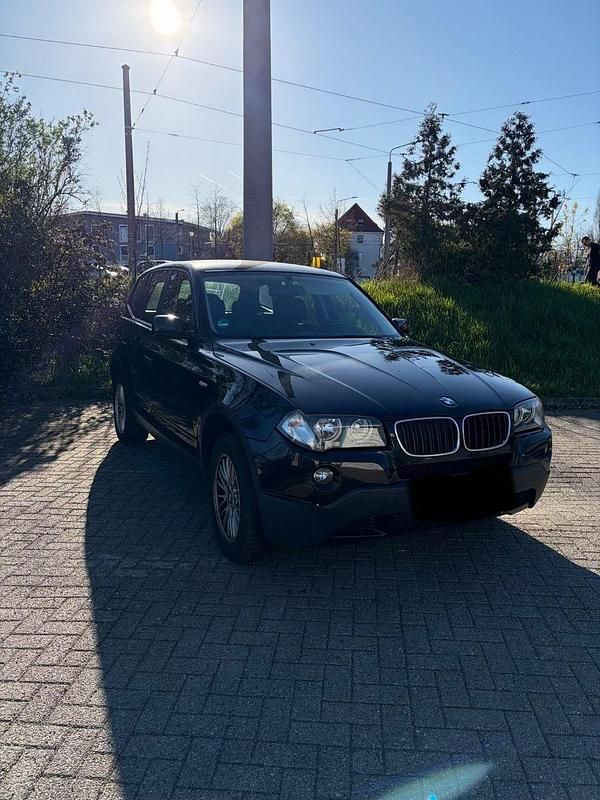 Gebraucht BMW X3 143 PS (105 kW) 2009 Schwarz SUV