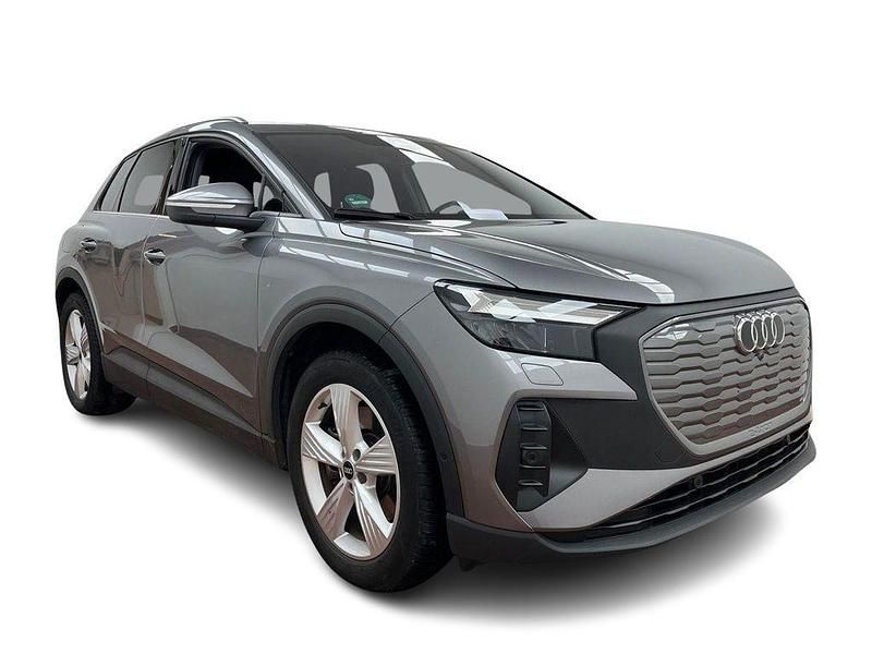 Grau Gebraucht 2022 Audi Q4 e-tron Sport SUV | 28.980 € (Superpreis) - Bild 1/4