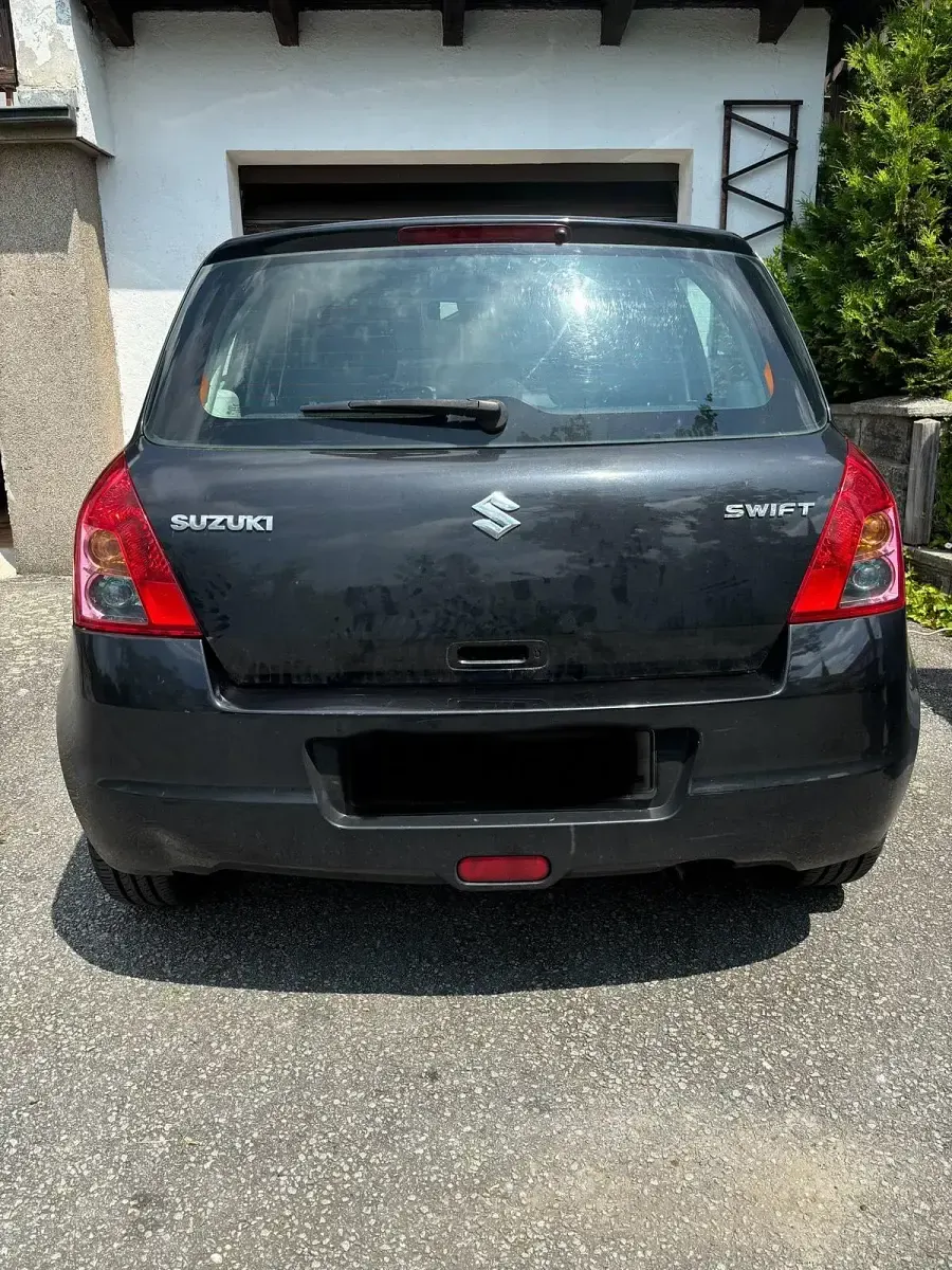 Gebraucht Suzuki Swift 95 PS (69 kW) 2009 Schwarz Kleinwagen