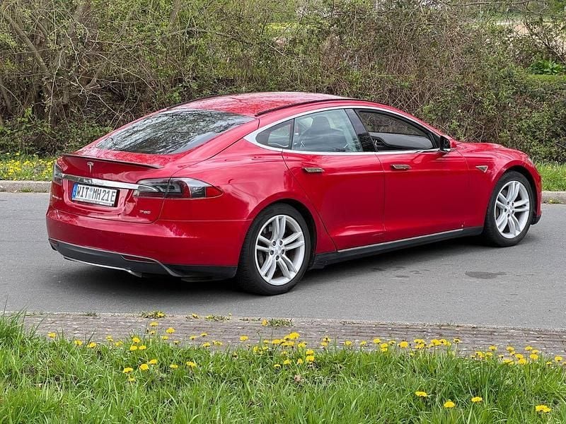 Gebraucht Tesla Model S 309 kW (421 PS) 2013 Rot Kleinwagen