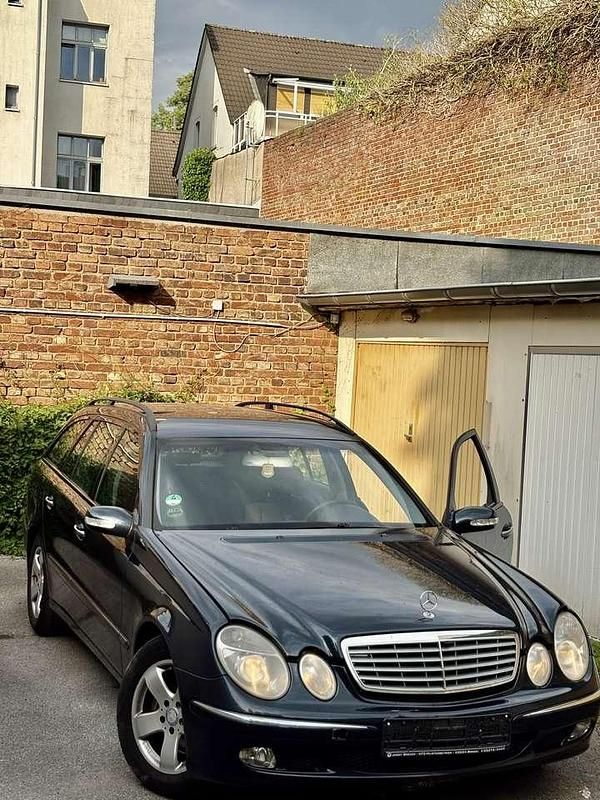 Gebraucht 2004 Mercedes E280 Elegance Kombi | 2.800 € (Fairer Preis) - Bild 1/4