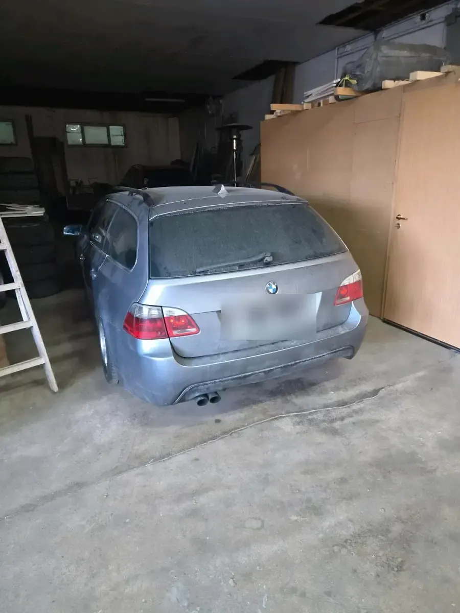 Gebraucht BMW 525 240 PS (176 kW) 2005 Silber Kombi