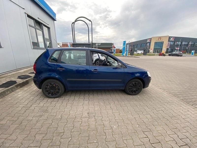 Second-hand VW Polo 60 CP (44 kW) 2008 Albastru Hatchback