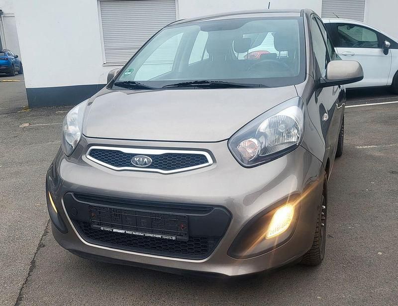 Gebraucht Kia Picanto Edition 7 69 PS (50 kW) 2012 Silber Kleinwagen