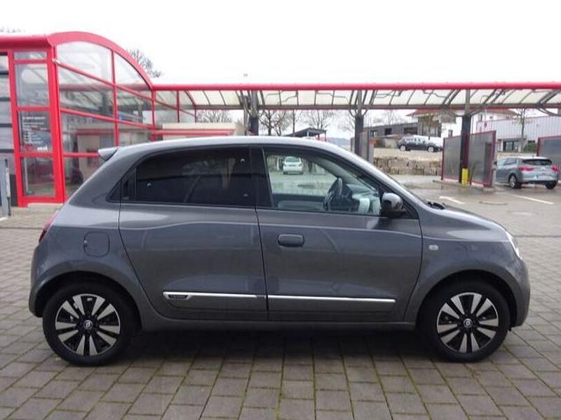 Grau Gebraucht 2023 Renault Twingo Techno Kleinwagen | 15.490 € (Fairer Preis) - Bild 1/4