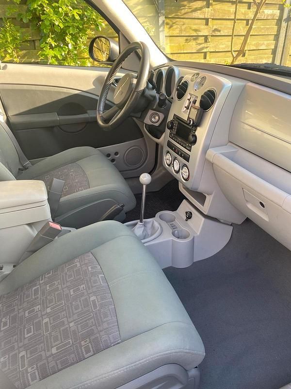 Gebraucht Chrysler PT Cruiser 143 PS (105 kW) 2009 Silber Limousine