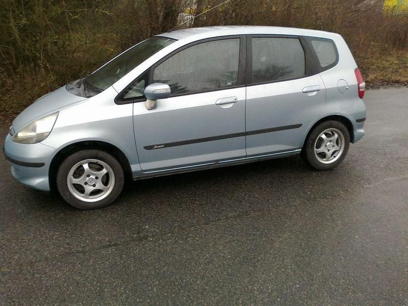 Gebraucht Honda Jazz 83 PS (61 kW) 2005 Grau Kleinwagen