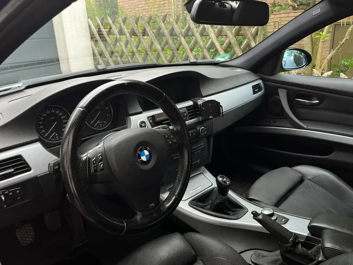 Gebraucht BMW 330 M Sport 272 PS (200 kW) 2008 Schwarz Kombi