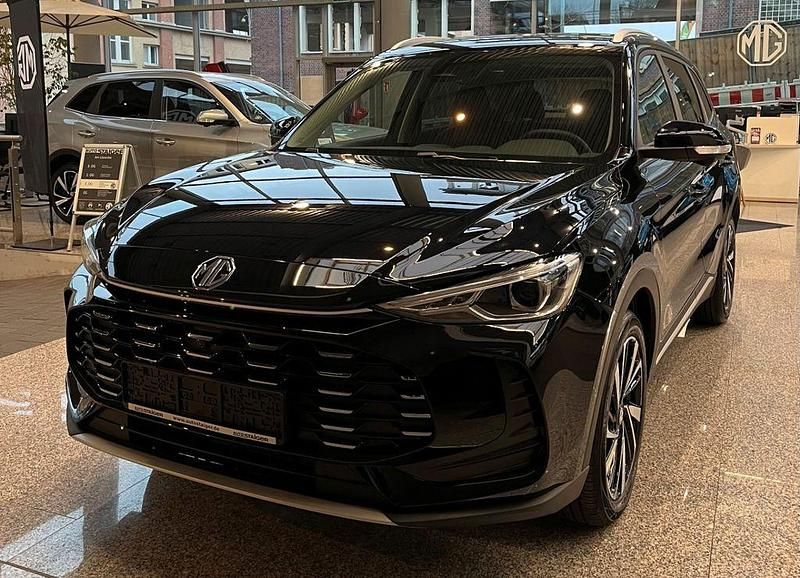 Neu MG ZS Luxury 197 PS (144 kW) 2025 Schwarz SUV