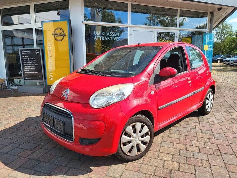 Rot Gebraucht 2009 Citroën C1 Style Kleinwagen | 1.950 € (Fairer Preis) - Bild 1/4