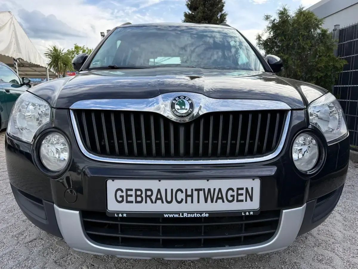 Używany Skoda Yeti 110 KM (80 kW) 2013 Czarny SUV