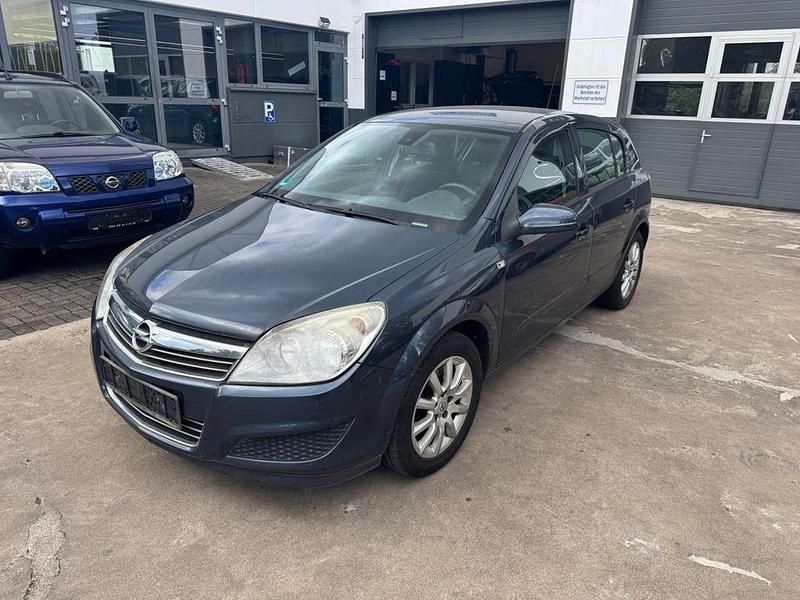 Grau Gebraucht 2008 Opel Astra Limousine | 1.650 € (Superpreis) - Bild 1/1