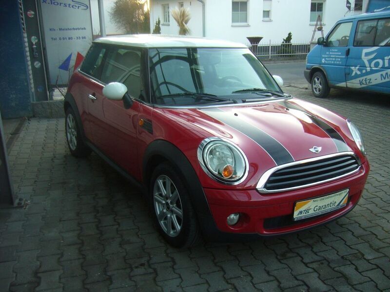 Gebraucht Mini ONE 75 PS (55 kW) 2009 Rot Kleinwagen