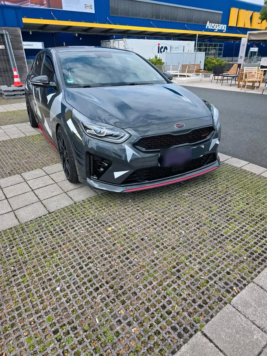 Gebraucht Kia ProCeed GT 204 PS (150 kW) 2019 Grau Kombi