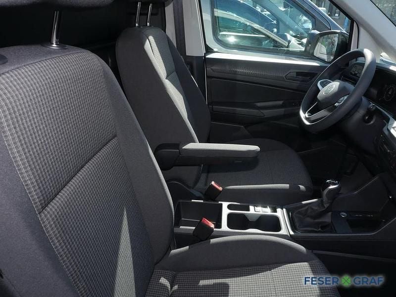 Neu VW Caddy Maxi 116 PS (85 kW) 2025 Candyweiß Van / Kleinbus