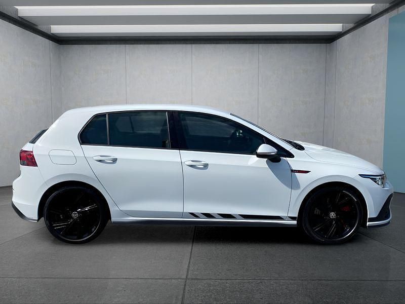 Gebraucht VW Golf VIII GTI 300 PS (220 kW) 2023 Weiß Kleinwagen