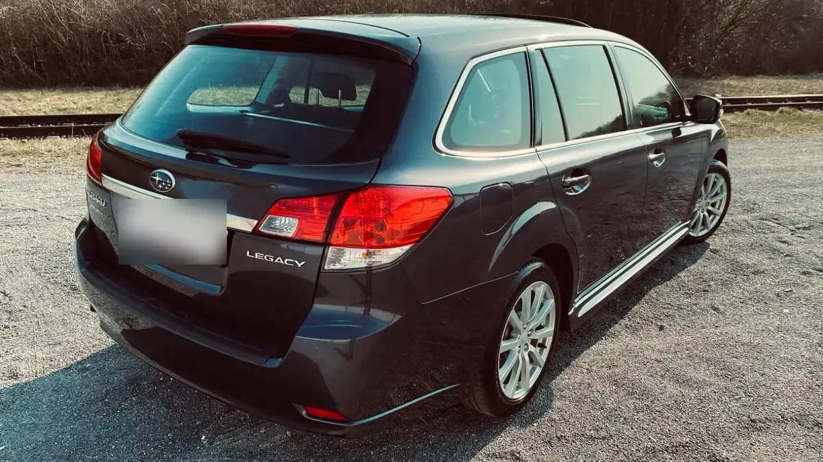 Gebraucht Subaru Legacy 167 PS (122 kW) 2013 Blau Kombi