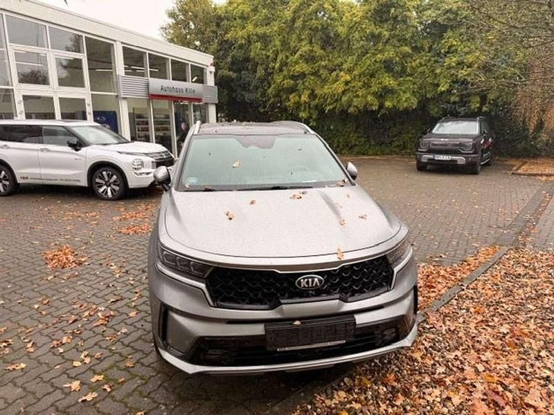 Grau Gebraucht 2020 Kia Sorento Platinum SUV | 31.990 € (Superpreis) - Bild 1/3