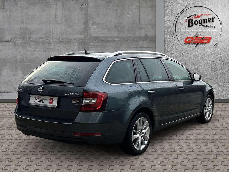 Gebraucht Skoda Octavia 150 PS (110 kW) 2020 Graphitgrau Kombi