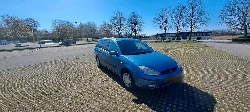Gebraucht Ford Focus 101 PS (74 kW) 2002 Blau Kombi