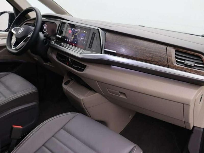 Gebraucht VW Multivan Style 150 PS (110 kW) 2025 Deep black perleffekt Van