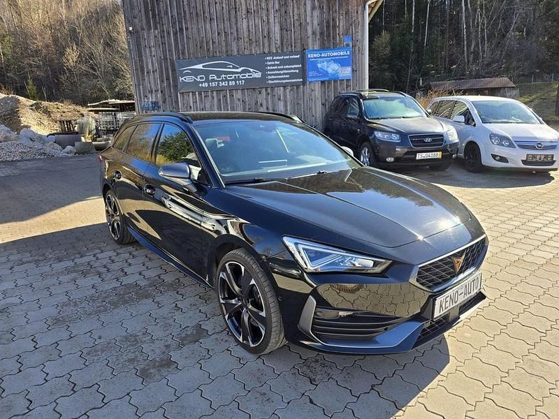 Gebraucht Cupra Leon 150 PS (110 kW) 2021 Rot Limousine