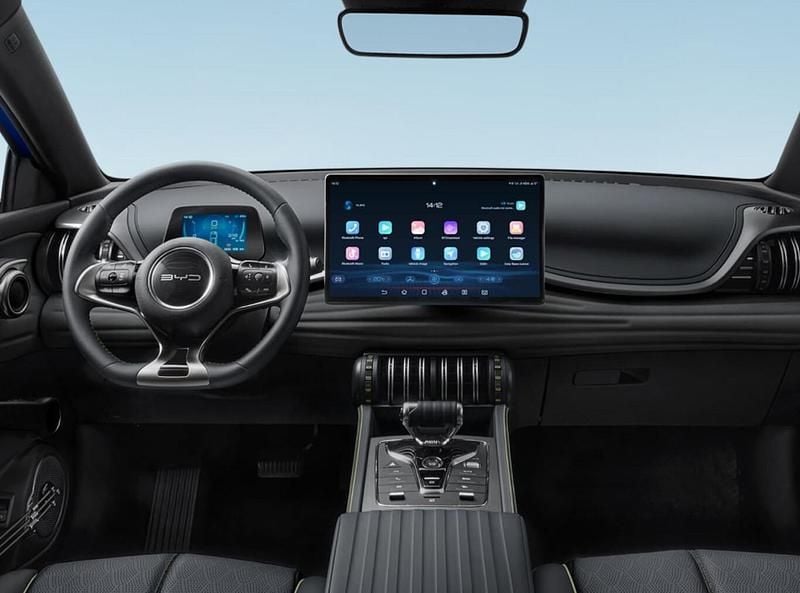 Neu BYD Atto 3 Design 150 kW (204 PS) 2025 Skiing white SUV