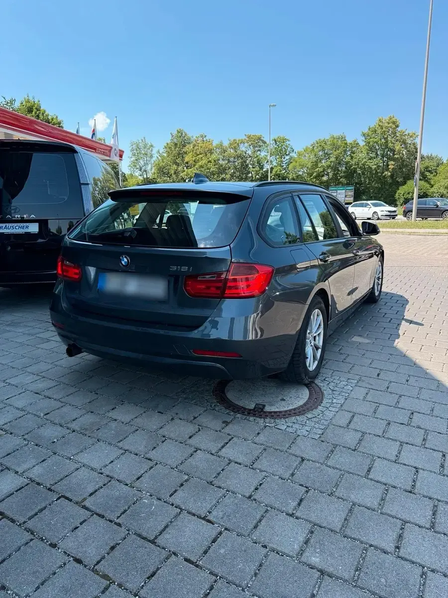 Gebraucht BMW 316 130 PS (95 kW) 2013 Grün Kombi