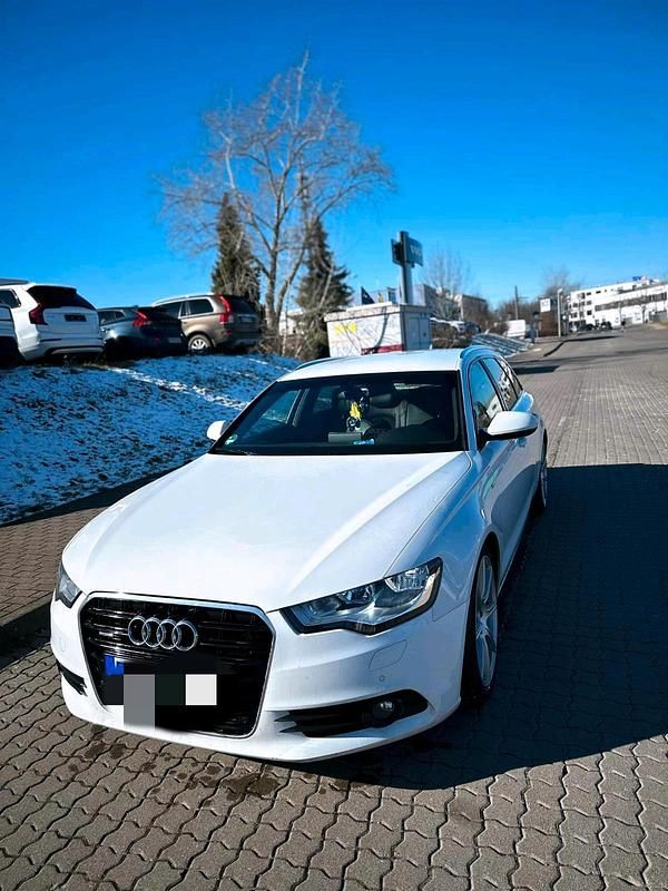 Weiß Gebraucht 2013 Audi A6 Kombi | 9.000 € (Superpreis) - Bild 1/4