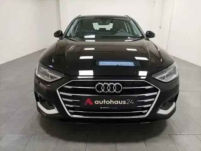 Gebraucht Audi A4 Advanced Plus 204 PS (150 kW) 2022 Schwarz Kombi