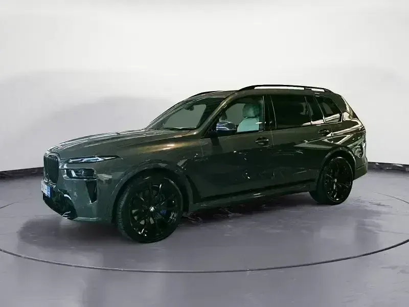 Gebraucht BMW X7 M Sport 352 PS (258 kW) 2023 SUV