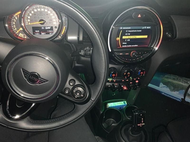 Gebraucht Mini Cooper Cabriolet 136 PS (100 kW) 2019 Schwarz Cabrio