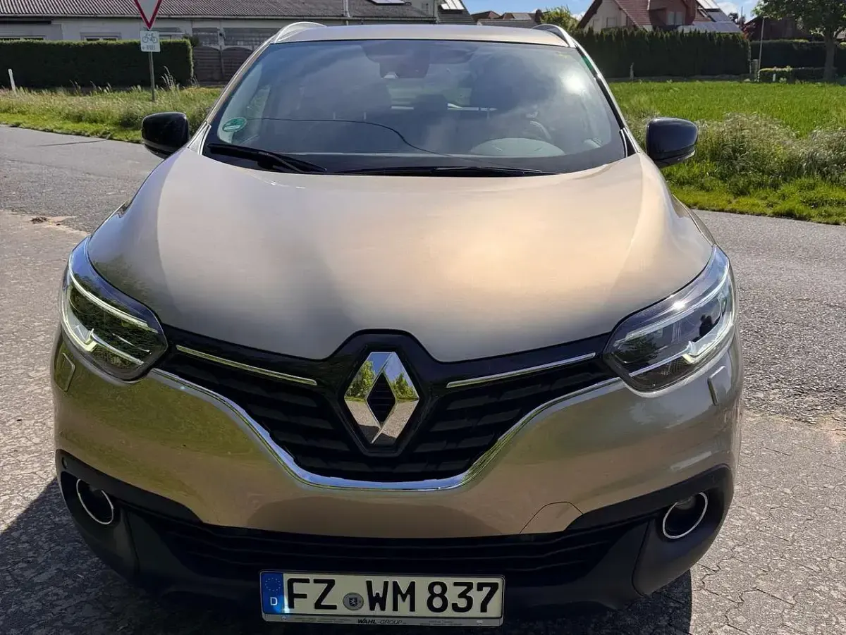 Gebraucht Renault Kadjar LIMITED 131 PS (96 kW) 2018 Beige SUV