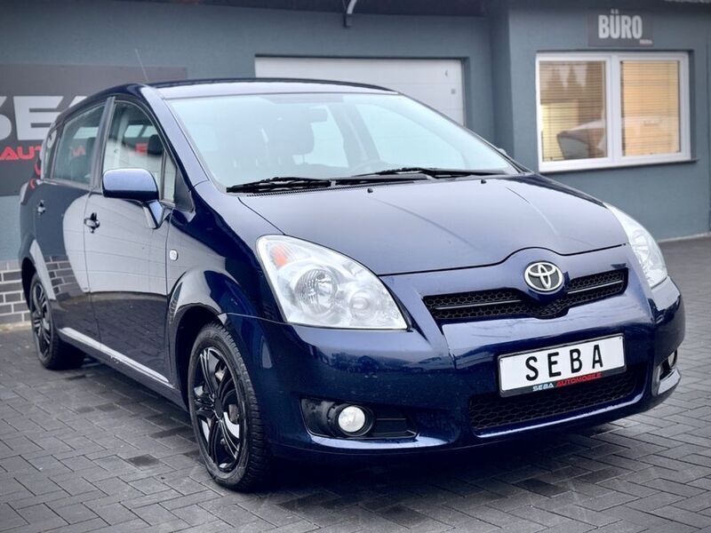 Blau Gebraucht 2008 Toyota Corolla Verso Sol Van / Kleinbus | 4.999 € (Etwas zu teuer) - Bild 1/4
