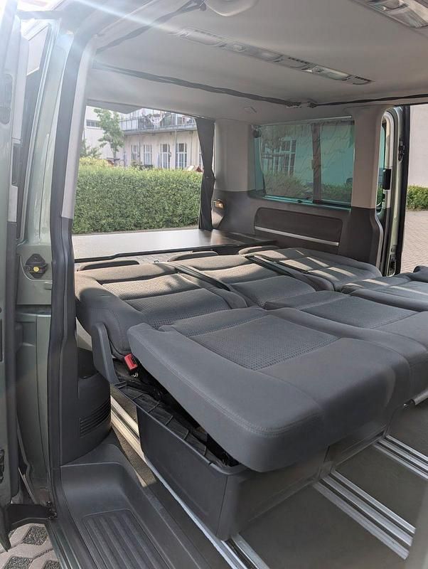 Second-hand VW Multivan 174 CP (127 kW) 2004 Verde Monovolum