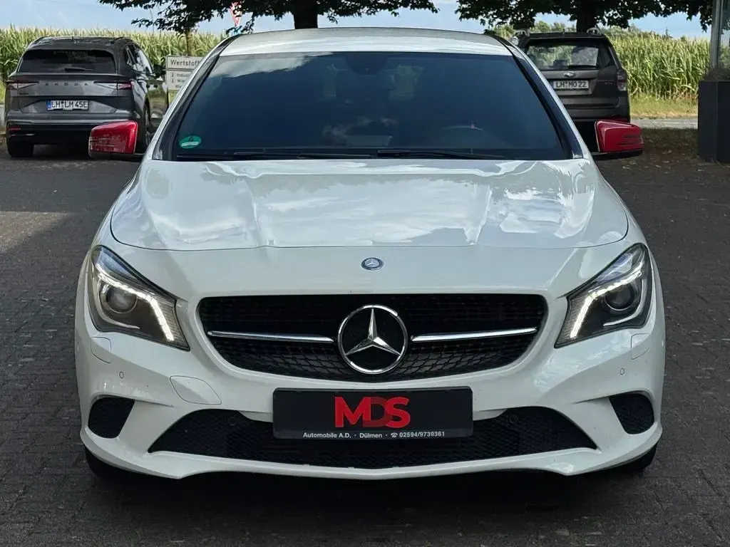 Gebraucht Mercedes CLA180 122 PS (89 kW) 2014 Weiß Coupé