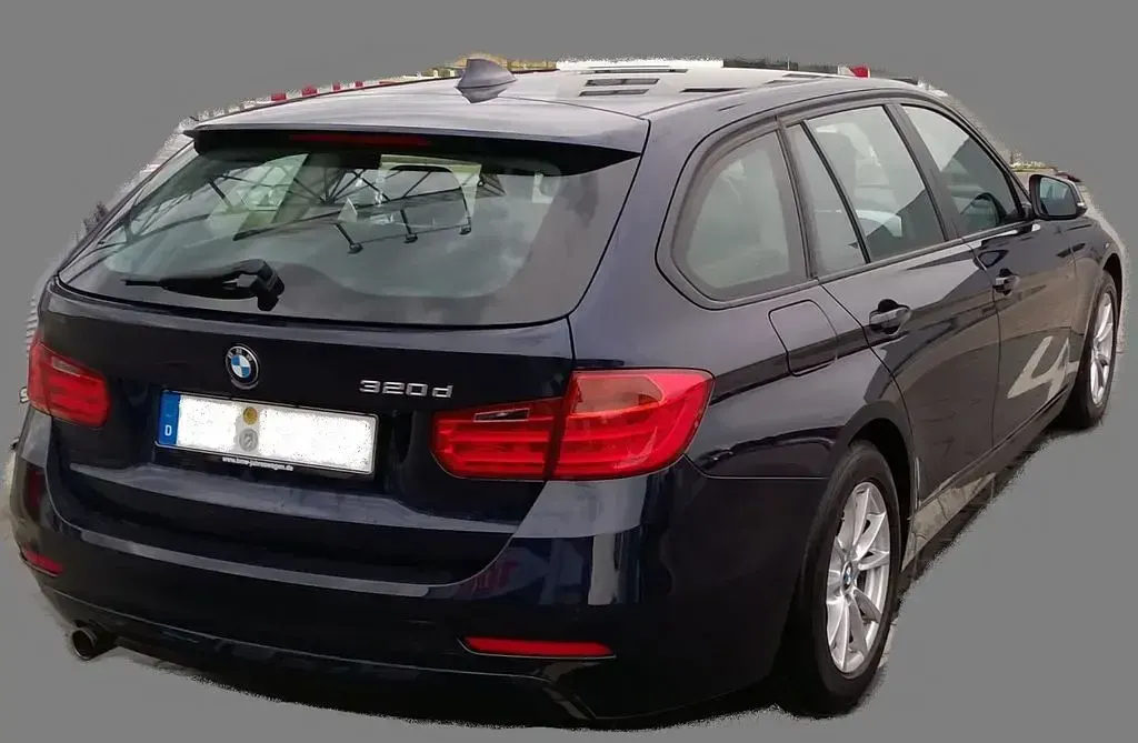 Gebraucht BMW 320 184 PS (135 kW) 2012 Blau Kombi