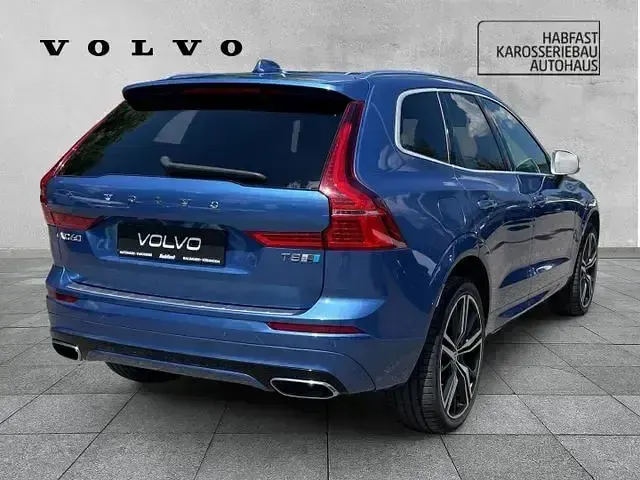 Gebraucht Volvo XC60 R-Design 392 PS (288 kW) 2019 Bursting blue metallic / metal SUV