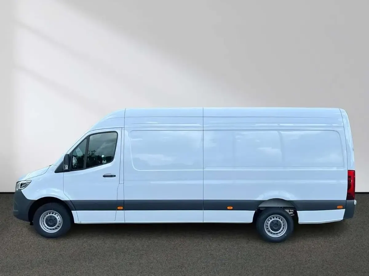 Neu Mercedes Sprinter 170 PS (125 kW) 2026 Arktikweiß Van