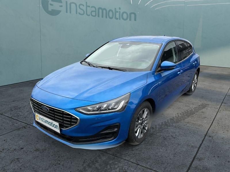 Neu Ford Focus 116 PS (85 kW) 2025 Schwarz Limousine