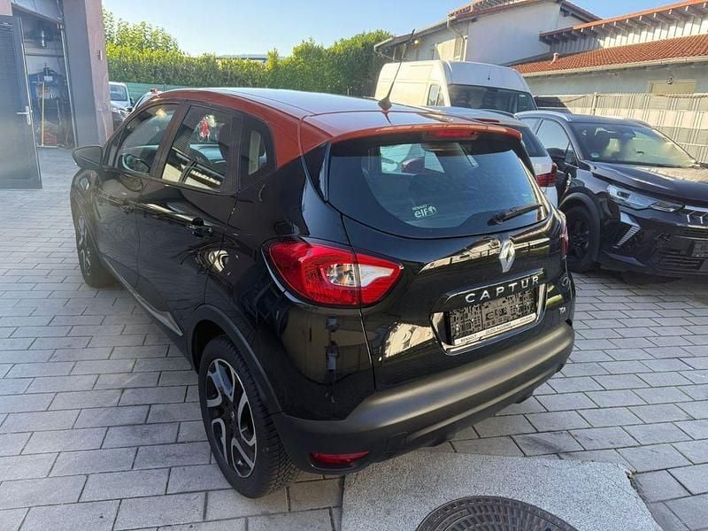 Gebraucht Renault Captur 90 PS (66 kW) 2014 Schwarz SUV