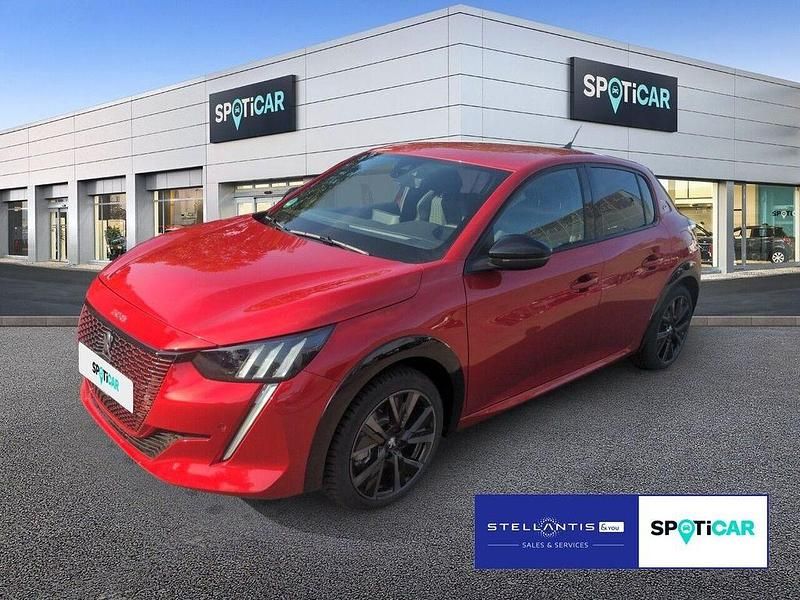 Rot Gebraucht 2023 Peugeot e-208 GT Kleinwagen | 17.730 € (Superpreis) - Bild 1/4